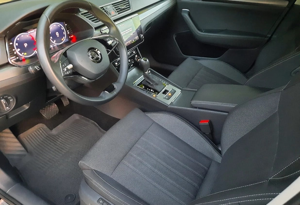 Skoda Superb cena 127900 przebieg: 85000, rok produkcji 2022 z Sobótka małe 631